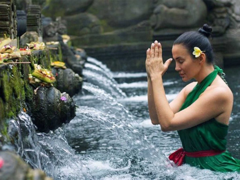 Melukat Cleansing Rituals in Bali to Balinese Culture